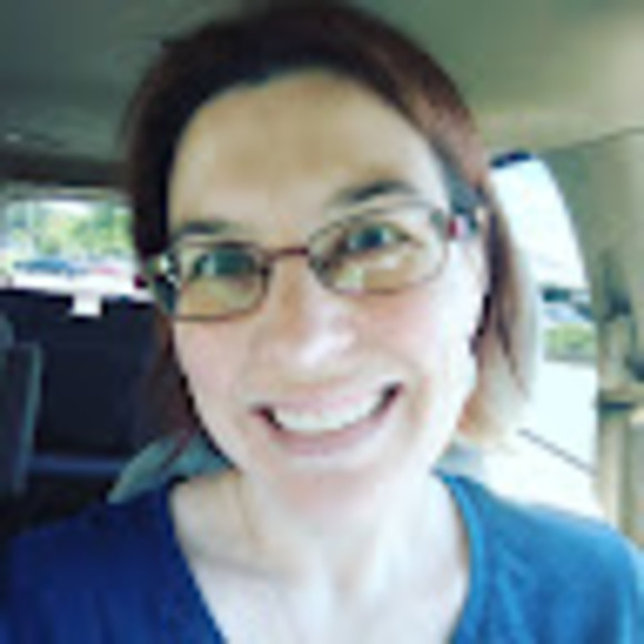 Meet your Posher, Jessica - Picture 1 of 1